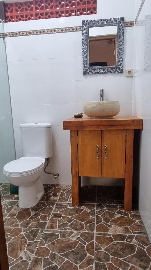 Catra Homestay Beach Apartments Candidasa Eksteriør billede